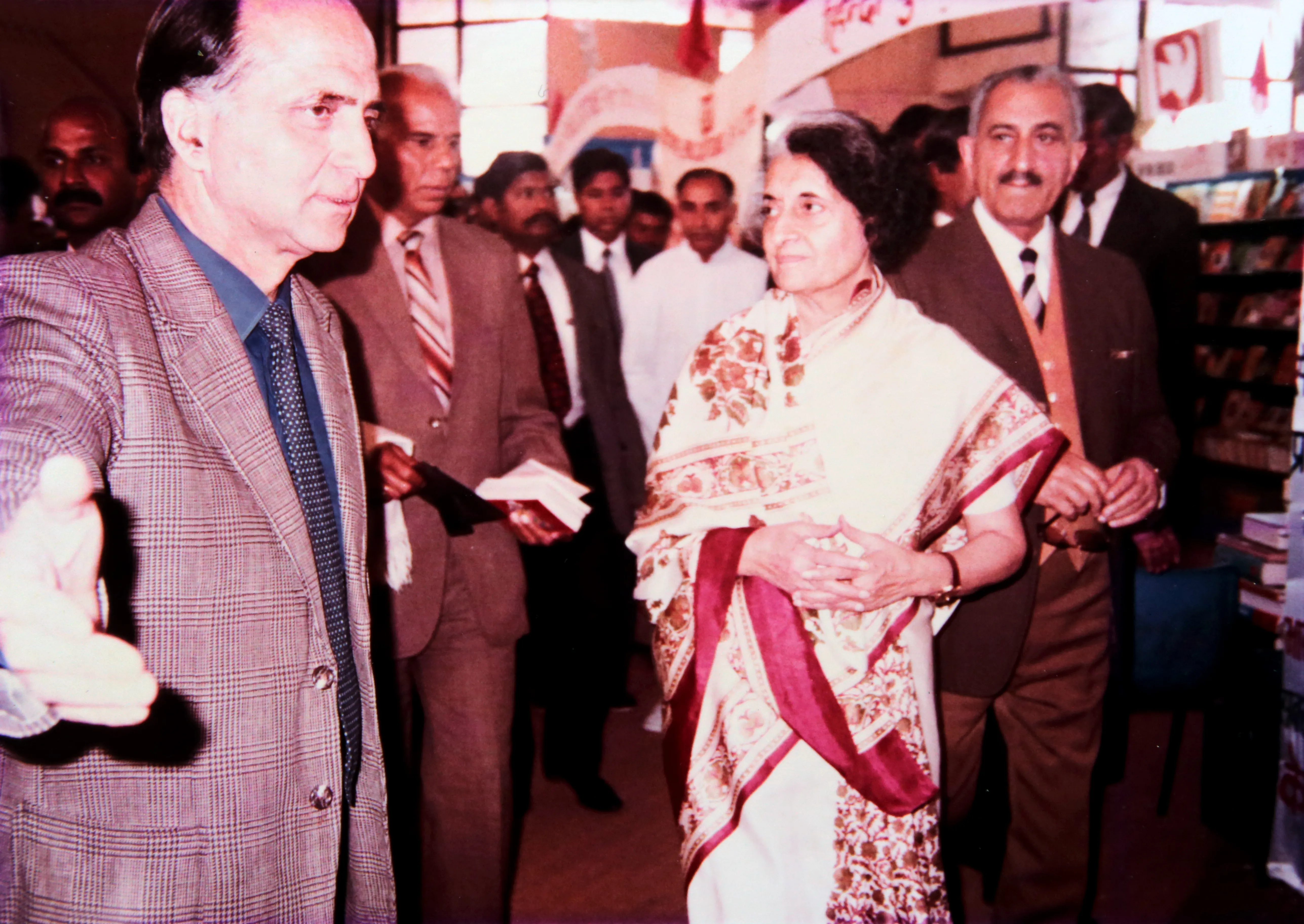 Display of Bangladeshi publications at the 1984 World Book Fair
